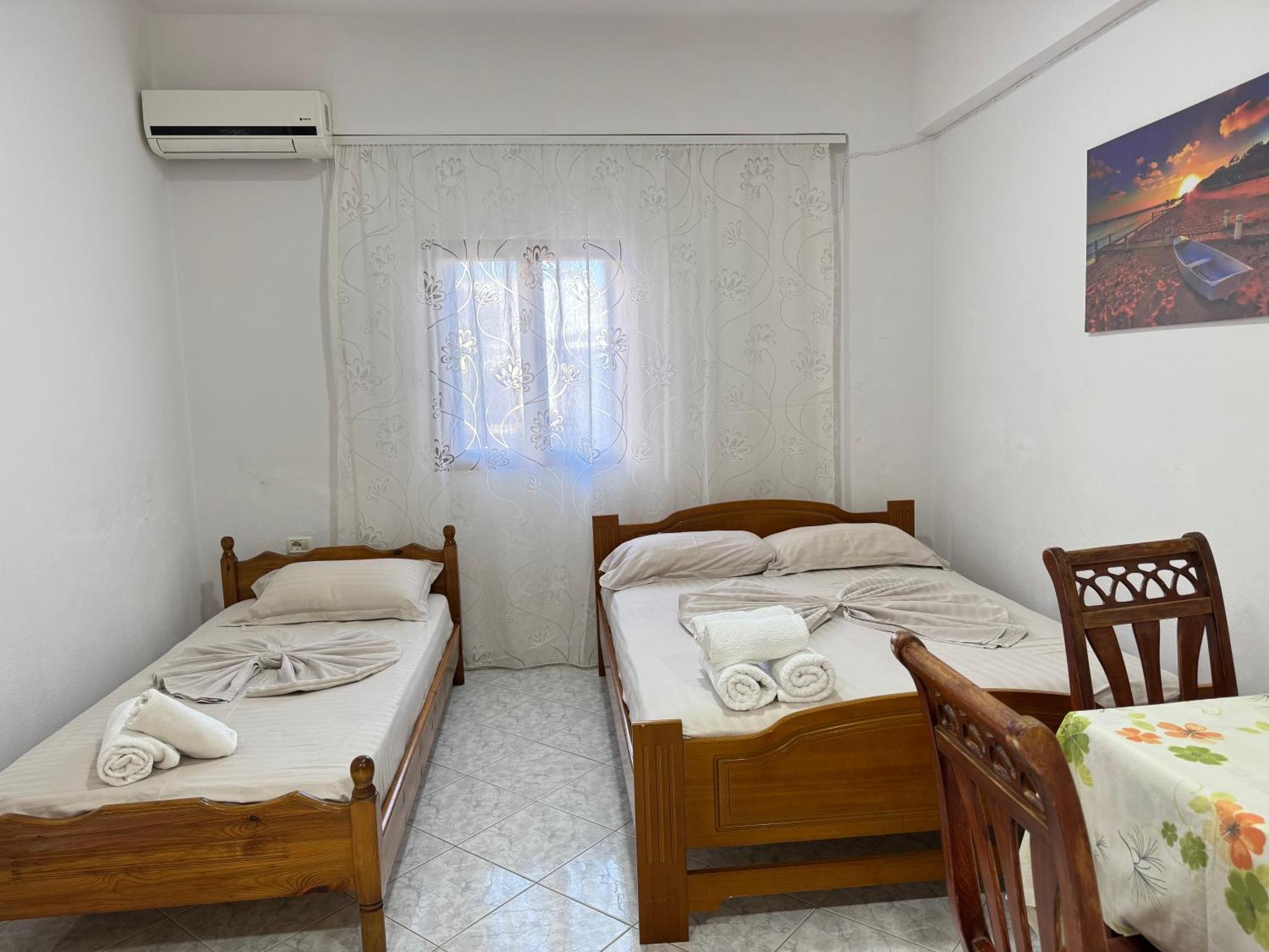 Holiday Rooms Ksamil